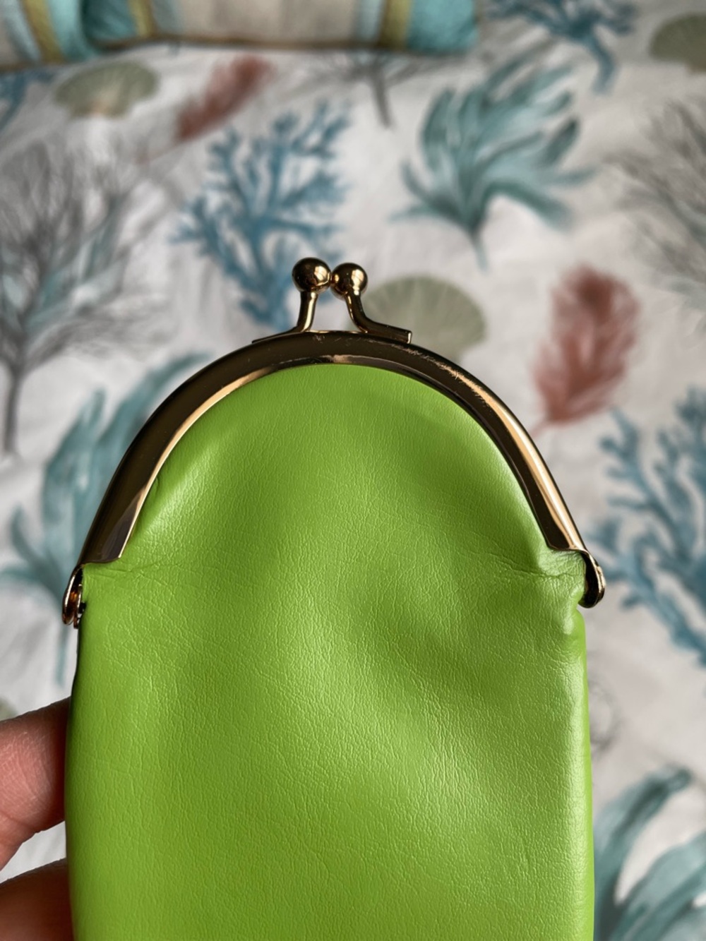 kate spade Kiss-Lock Pouch - Picture 4 of 5